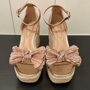Kelly & Katie Gold/Champagne Wedge Sandals with Bow